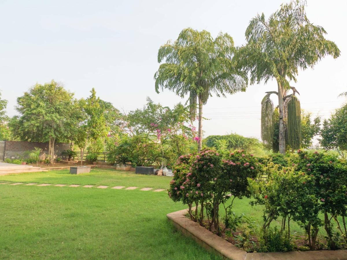 Aashreya Suites Tiruvannāmalai Exterior foto